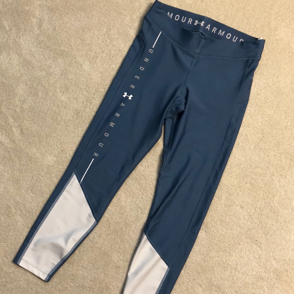Medium Underamour leggings